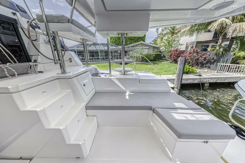 Slide: The Image of Leopard 50 2021 - 5588032