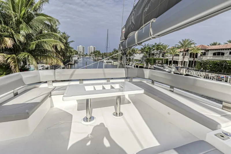 Slide: The Image of Leopard 50 2021 - 5588066