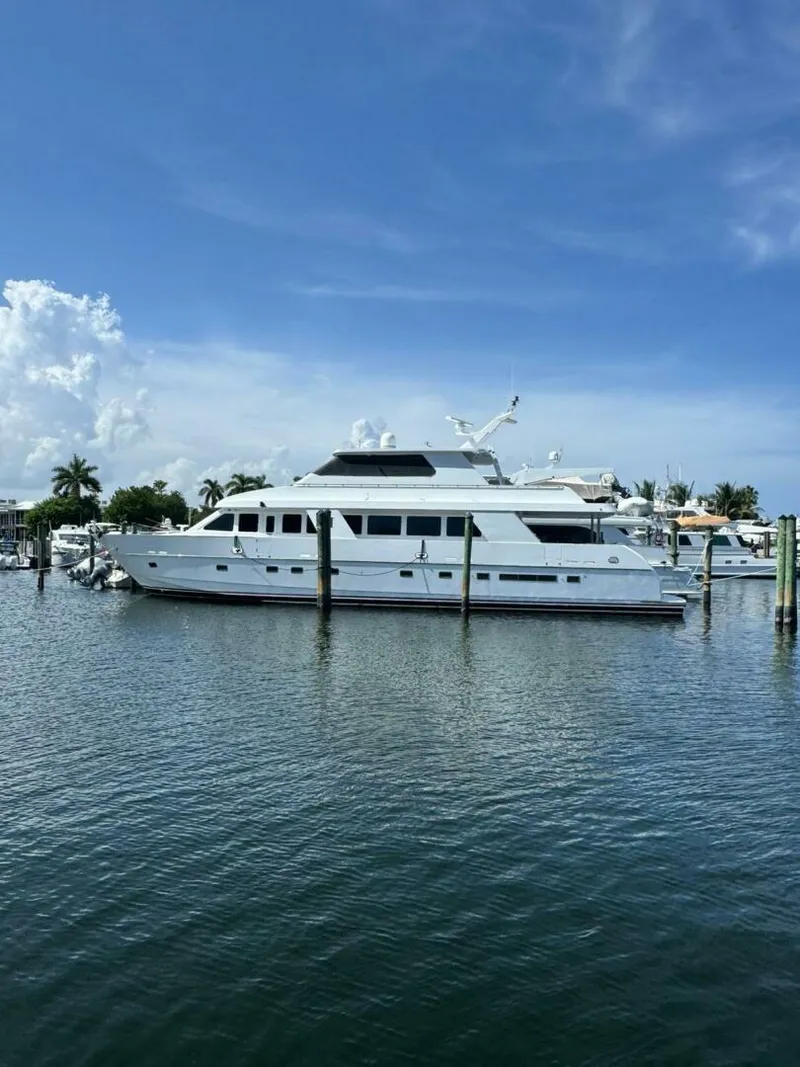 Slide: The Image of Hargrave Skylounge 2000 - 5611093