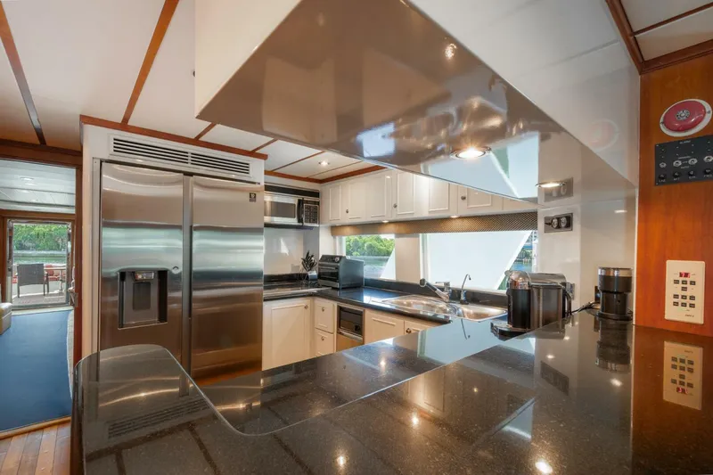 Slide: The Image of Hargrave Skylounge 2000 - 5588368