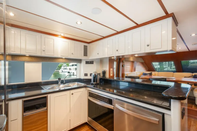 Slide: The Image of Hargrave Skylounge 2000 - 5588369