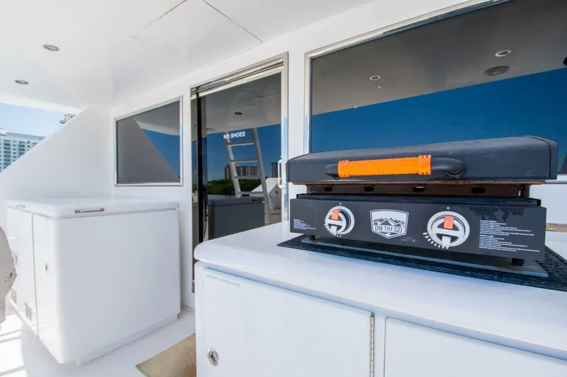 Slide: The Image of Hargrave Skylounge 2000 - 5588404