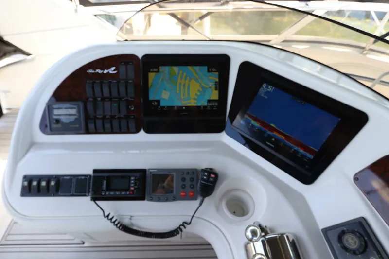 Slide: The Image of Sea Ray 450 Express Bridge 2003 - 5588512