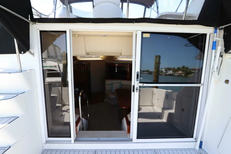 Slide: The Image of Sea Ray 450 Express Bridge 2003 - 5588514