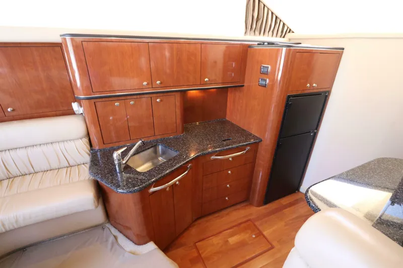 Slide: The Image of Sea Ray 450 Express Bridge 2003 - 5588525