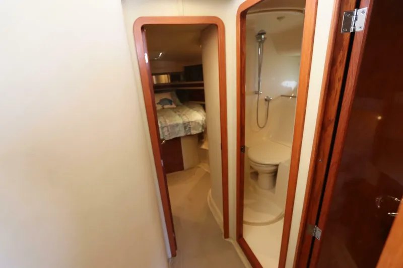 Slide: The Image of Sea Ray 450 Express Bridge 2003 - 5588550