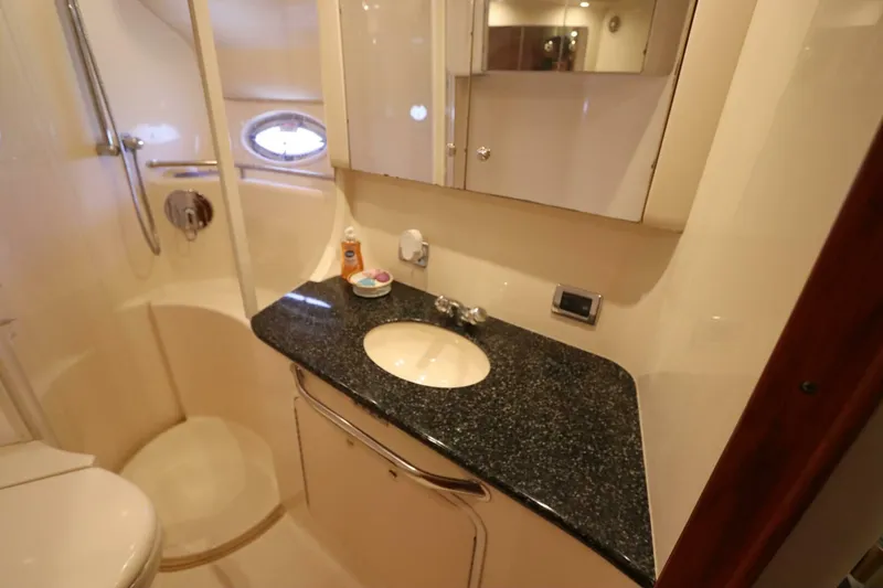 Slide: The Image of Sea Ray 450 Express Bridge 2003 - 5588553