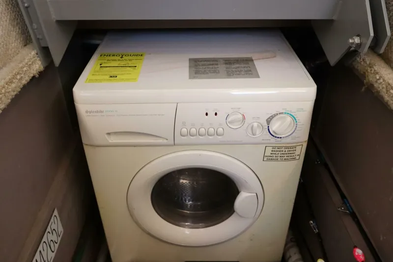 Slide: The Image of Sea Ray 450 Express Bridge 2003 - 5588556