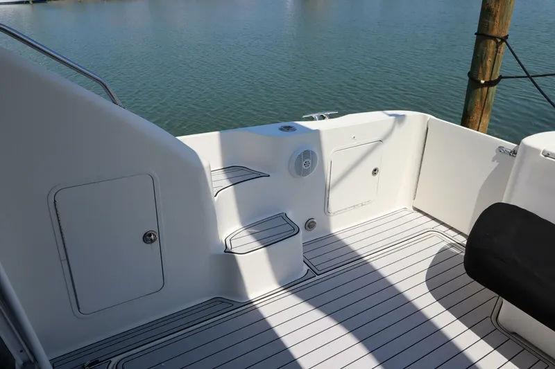 Slide: The Image of Sea Ray 450 Express Bridge 2003 - 5588484