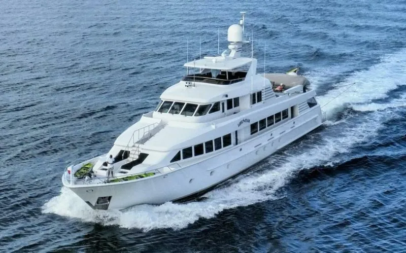 Slide: The Image of Hatteras Flybridge Motor Yacht 1995 - 5588753