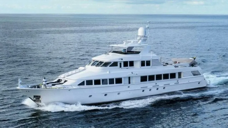 Slide: The Image of Hatteras Flybridge Motor Yacht 1995 - 5588754
