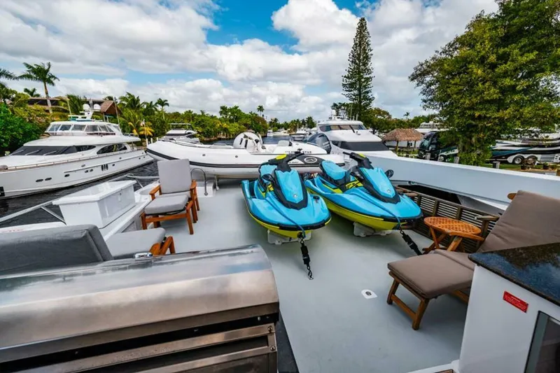 Slide: The Image of Boat Deck - 5588723