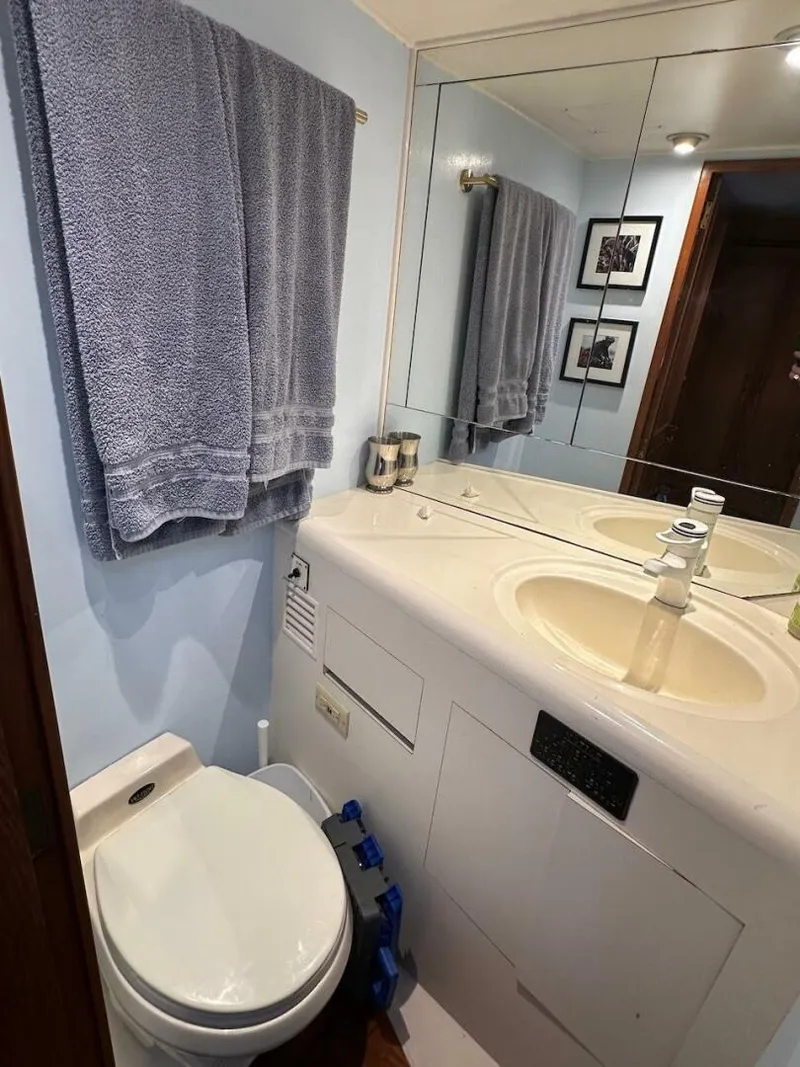 Slide: The Image of Ocean Alexander 460 1993 - 5588863