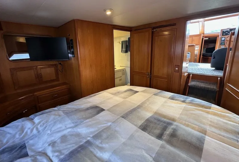 Slide: The Image of Ocean Alexander 460 1993 - 5588867