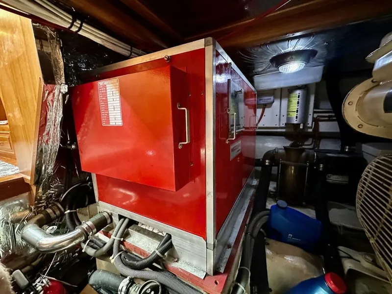 Slide: The Image of Ocean Alexander 460 1993 - 5589457