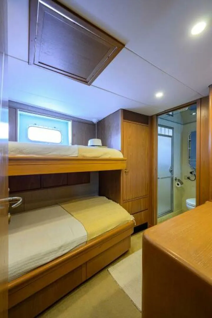 Slide: The Image of Stbd. Guest Cabin - 5589498