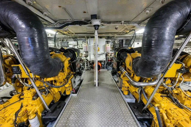 Slide: The Image of Engine Room - 5589540