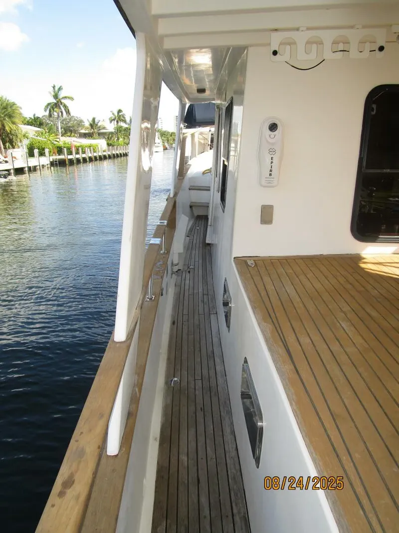 Slide: The Image of 48' DeFever port side deck2 - 5592255