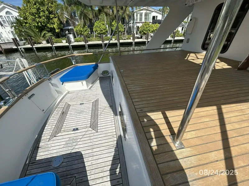 Slide: The Image of 48' DeFever aftdeck port - 5592095