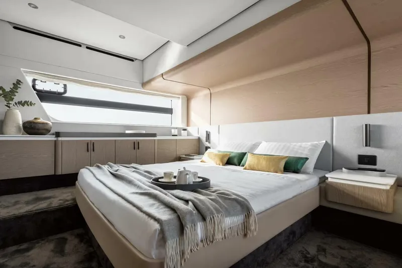 Slide: The Image of Azimut Fly 53 2025 - 5589796