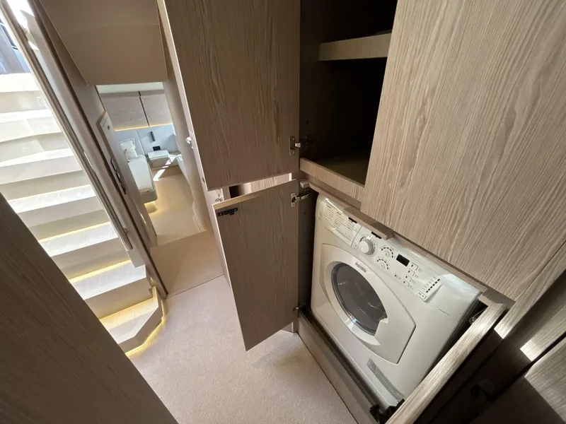 Slide: The Image of Azimut Fly 53 2025 - 5589821