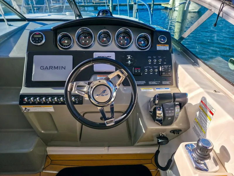 Slide: The Image of Sea Ray 310 Sundancer 2015 - 5783899