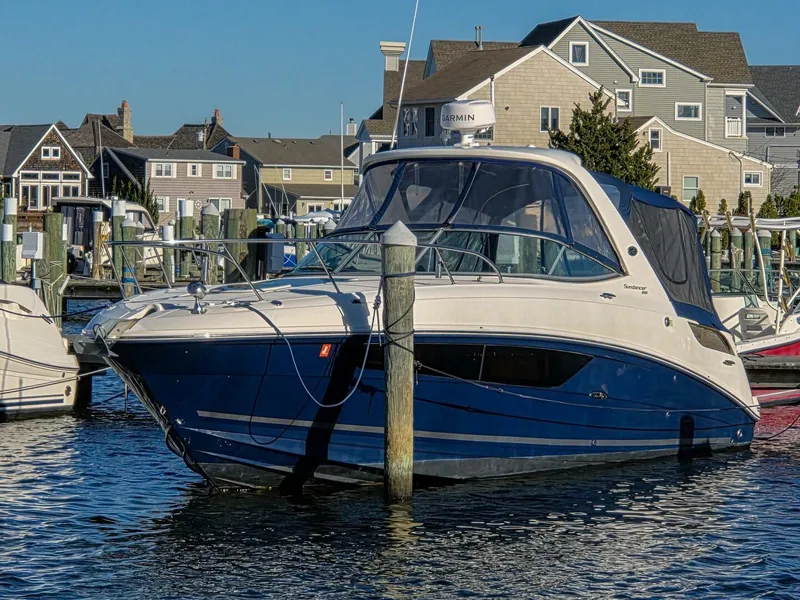 Slide: The Image of Sea Ray 310 Sundancer 2015 - 5783921