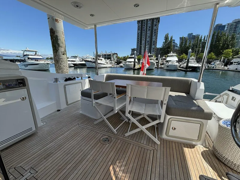 Slide: The Image of Azimut 50 2019 - 5590115