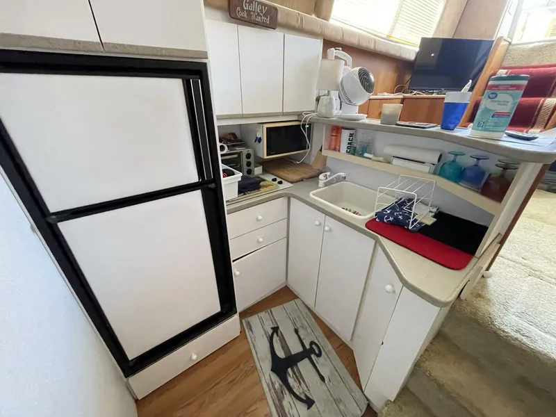 Slide: The Image of Silverton 34 Motor Yacht 1994 - 5591004