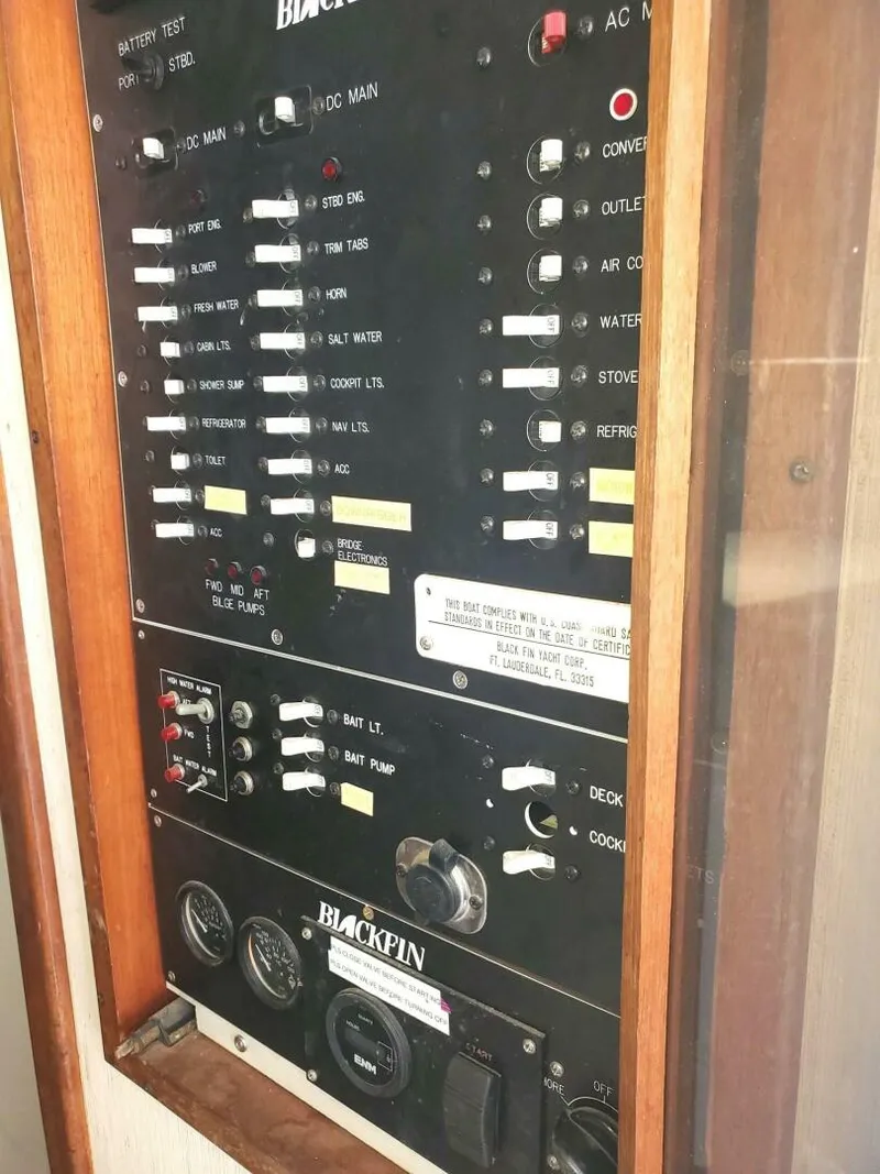 Slide: The Image of Blackfin Flybridge 1992 - 5682500