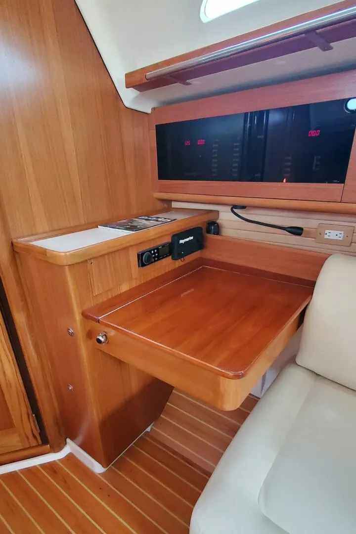 Slide: The Image of Catalina 355 2024 - 5591244