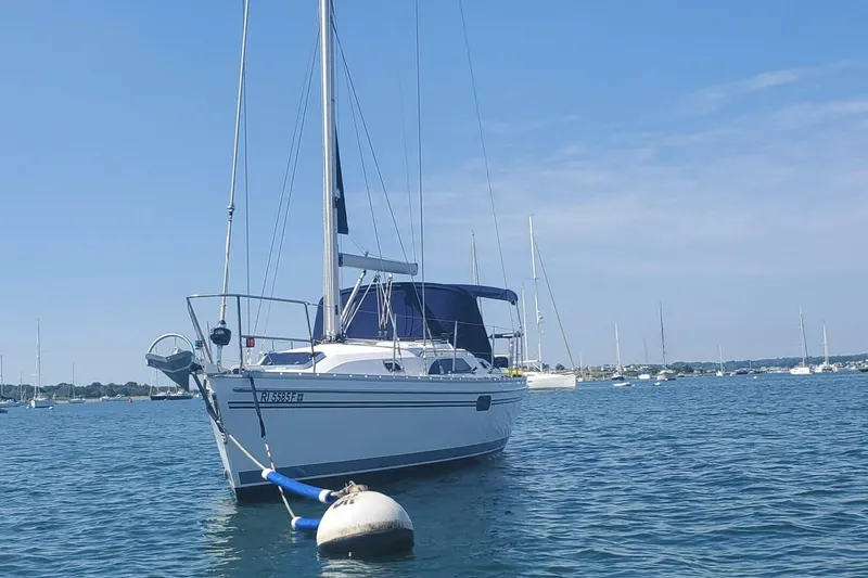 Slide: The Image of Catalina 355 2024 - 5591227