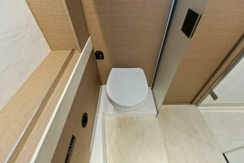 Slide: The Image of 2022 59 Prestige Flybridge - How Sweet It Its - Master Head - 5592147