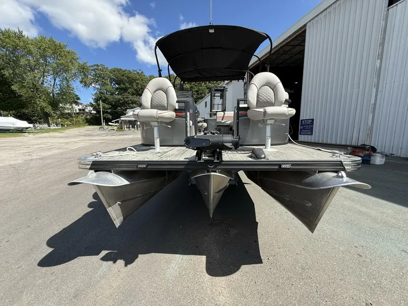 Slide: The Image of Angler 8526 2023 - 5592911