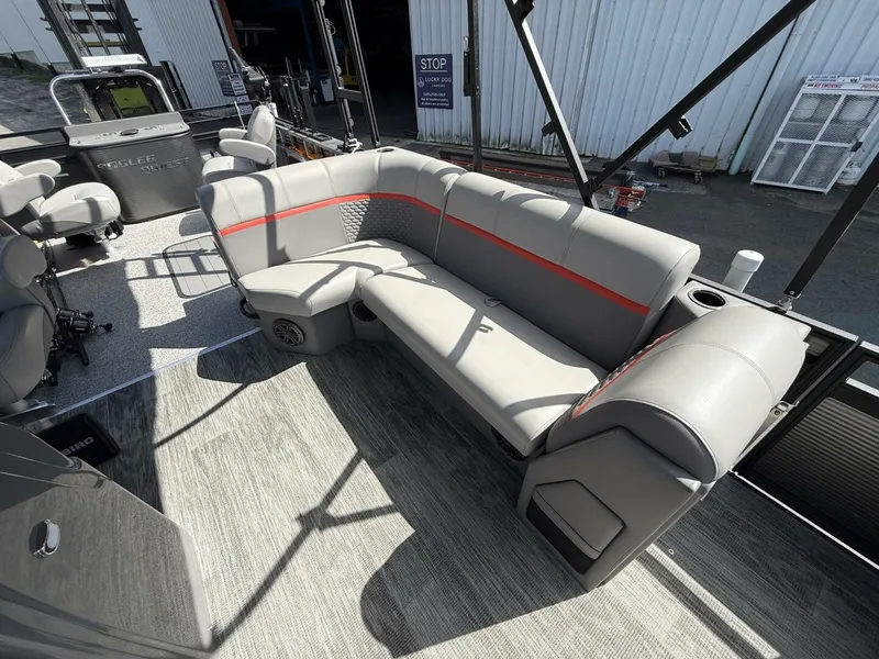 Slide: The Image of Angler 8526 2023 - 5593024