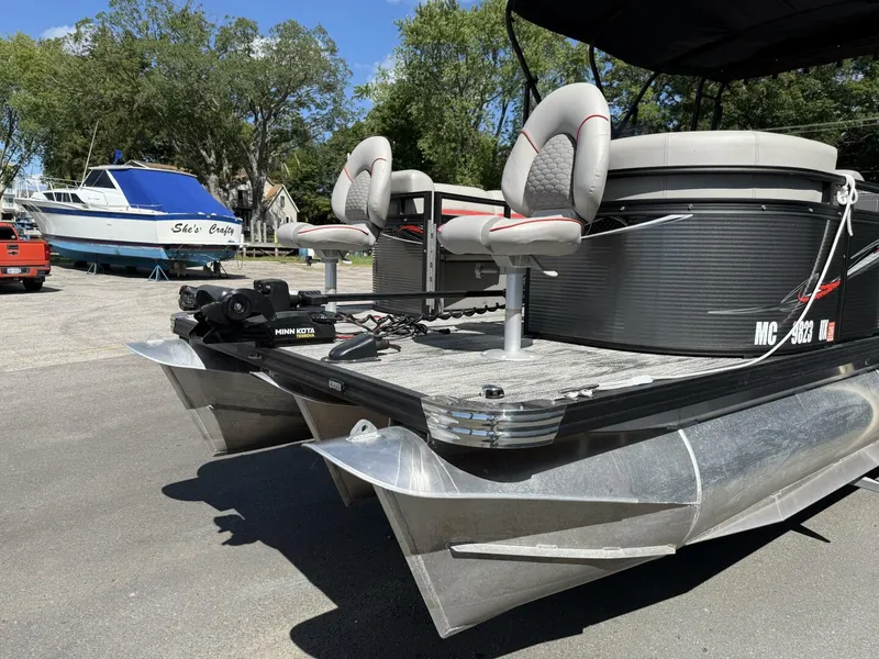 Slide: The Image of Angler 8526 2023 - 5592907