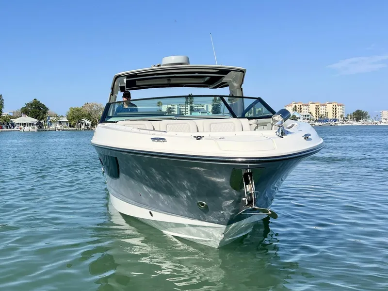 Slide: The Image of Sea Ray SLX 400 OB 2022 - 5592400