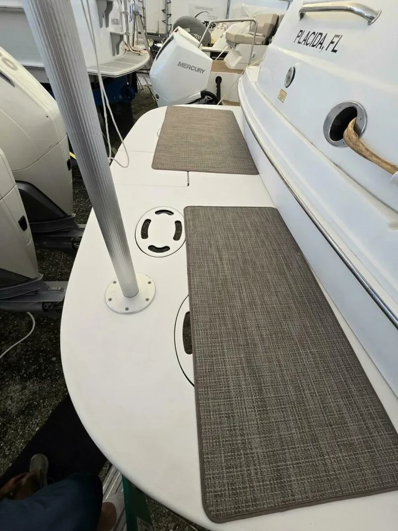 Slide: The Image of Sea Ray 380 Sundancer 2000 - 5605129