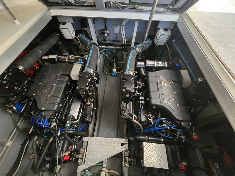 Slide: The Image of Sea Ray 380 Sundancer 2000 - 5605094