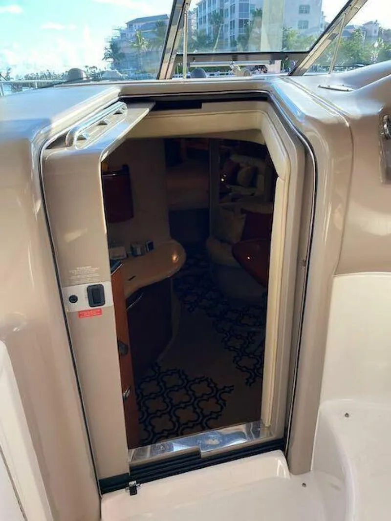 Slide: The Image of Sea Ray 380 Sundancer 2000 - 5605088