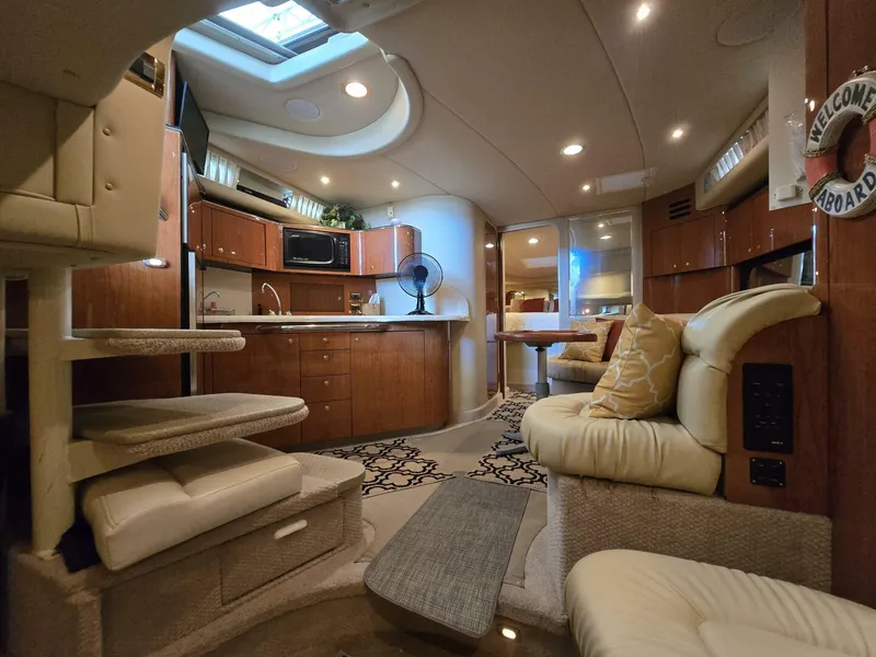 Slide: The Image of Sea Ray 380 Sundancer 2000 - 5605109