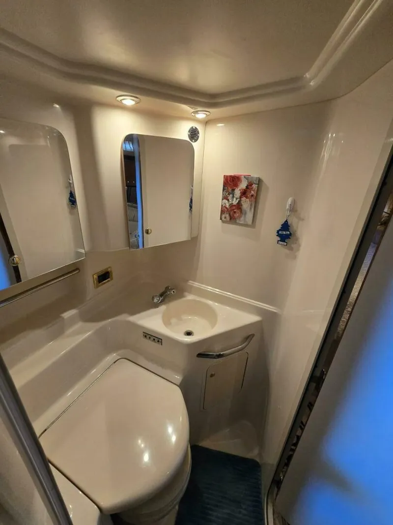 Slide: The Image of Sea Ray 380 Sundancer 2000 - 5605135