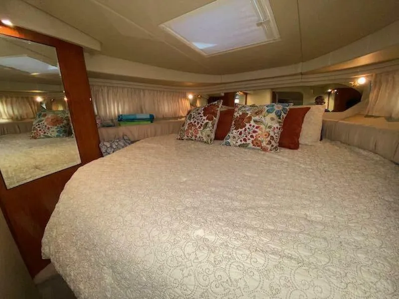 Slide: The Image of Sea Ray 380 Sundancer 2000 - 5605112