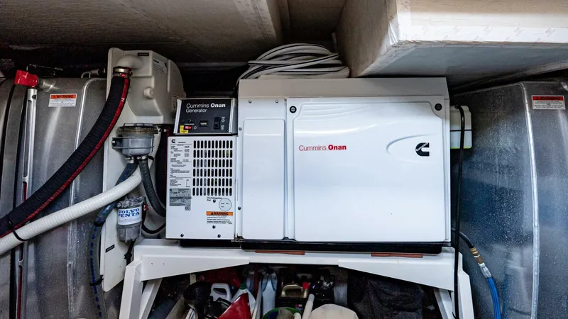 Slide: The Image of Prestige 550 Flybridge 2014 - 5593312