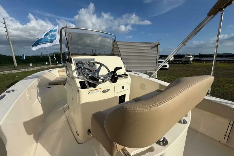 Slide: The Image of Scout 195 Sportfish 2026 - 5593447