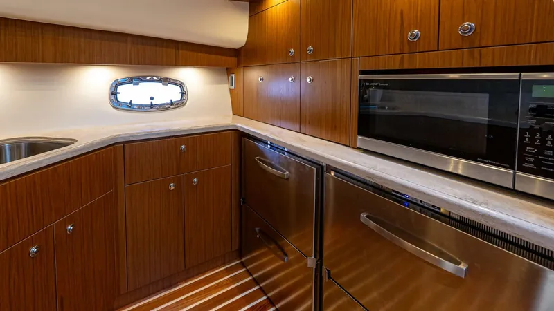 Slide: The Image of Tiara 43 Open 2017 - 5593633