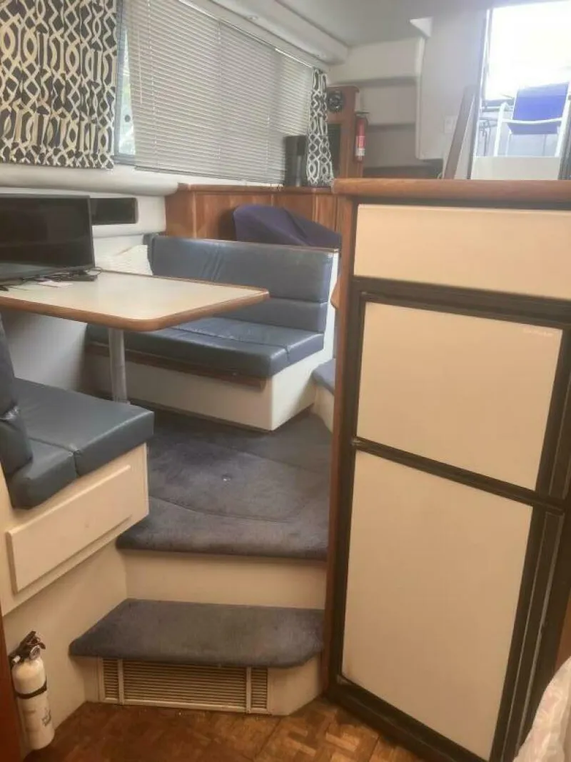 Slide: The Image of Gally Looking Aft Settee - 5599926