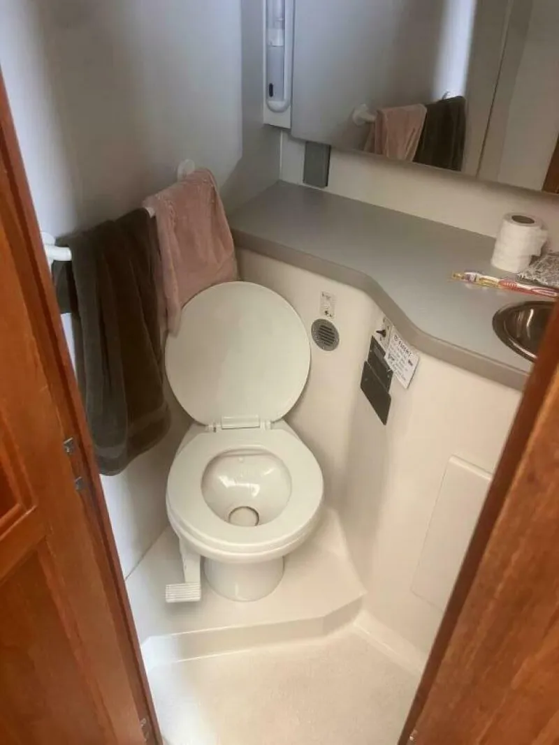 Slide: The Image of Head - 5599928