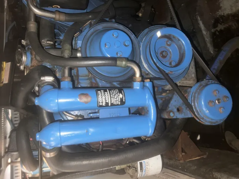 Slide: The Image of Front Of Crusader Engine - 5599920