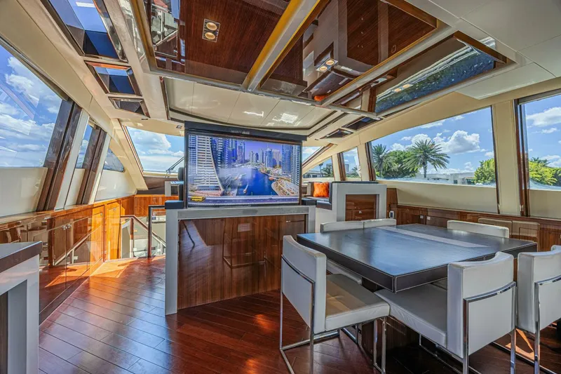 Slide: The Image of Lazzara Yachts LSX 92 2010 - 5594303